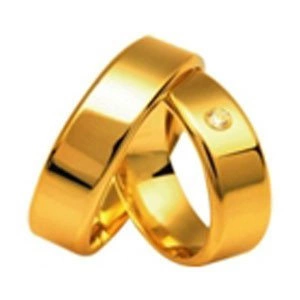 Złote obrączki ślubne 585 Amare Classic cyrkonia