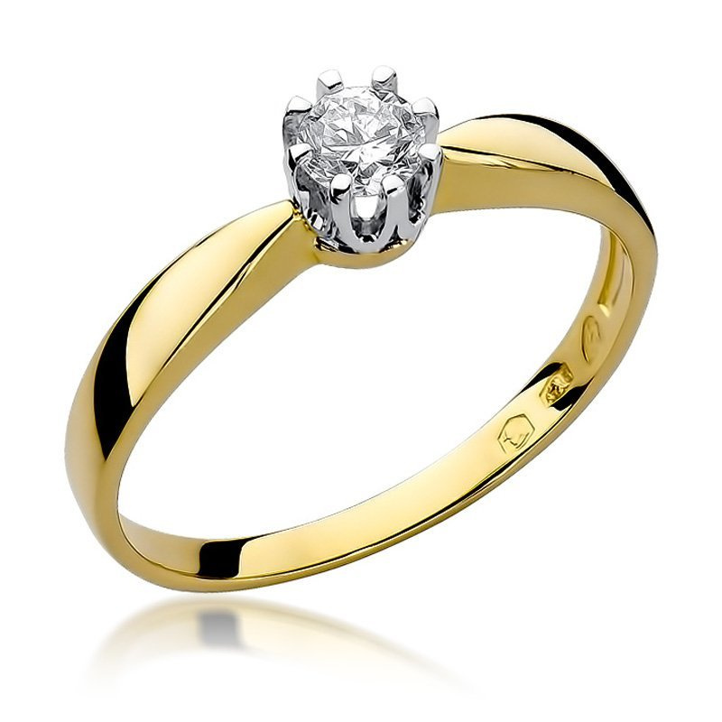 Złoty pierścionek zaręczynowy 585 brylant 0,15 ct